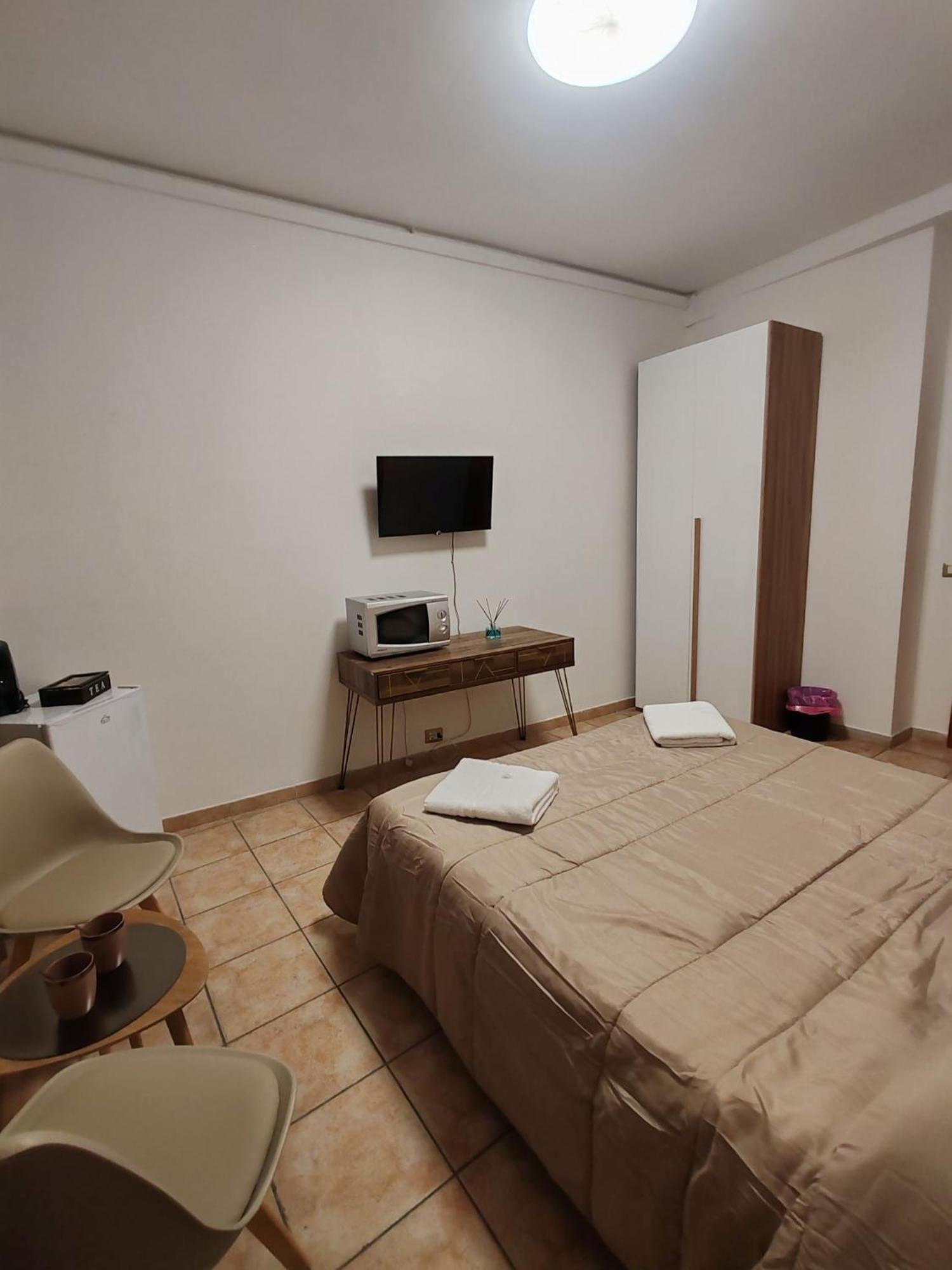 B&B Piazza Ragusa Rom Eksteriør billede
