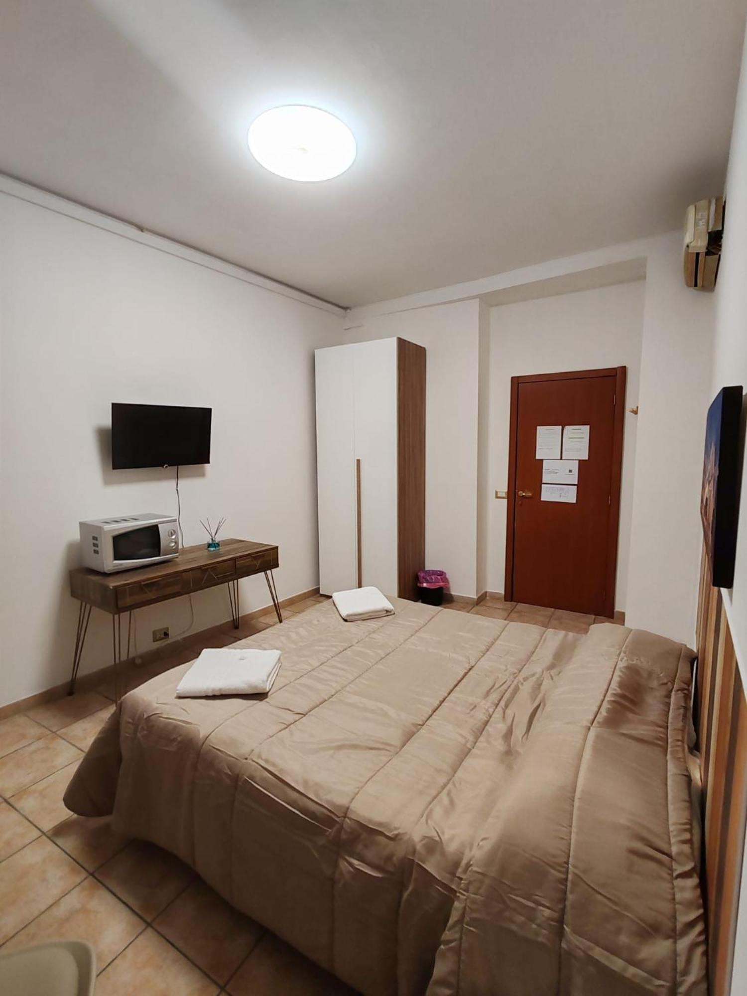 B&B Piazza Ragusa Rom Eksteriør billede